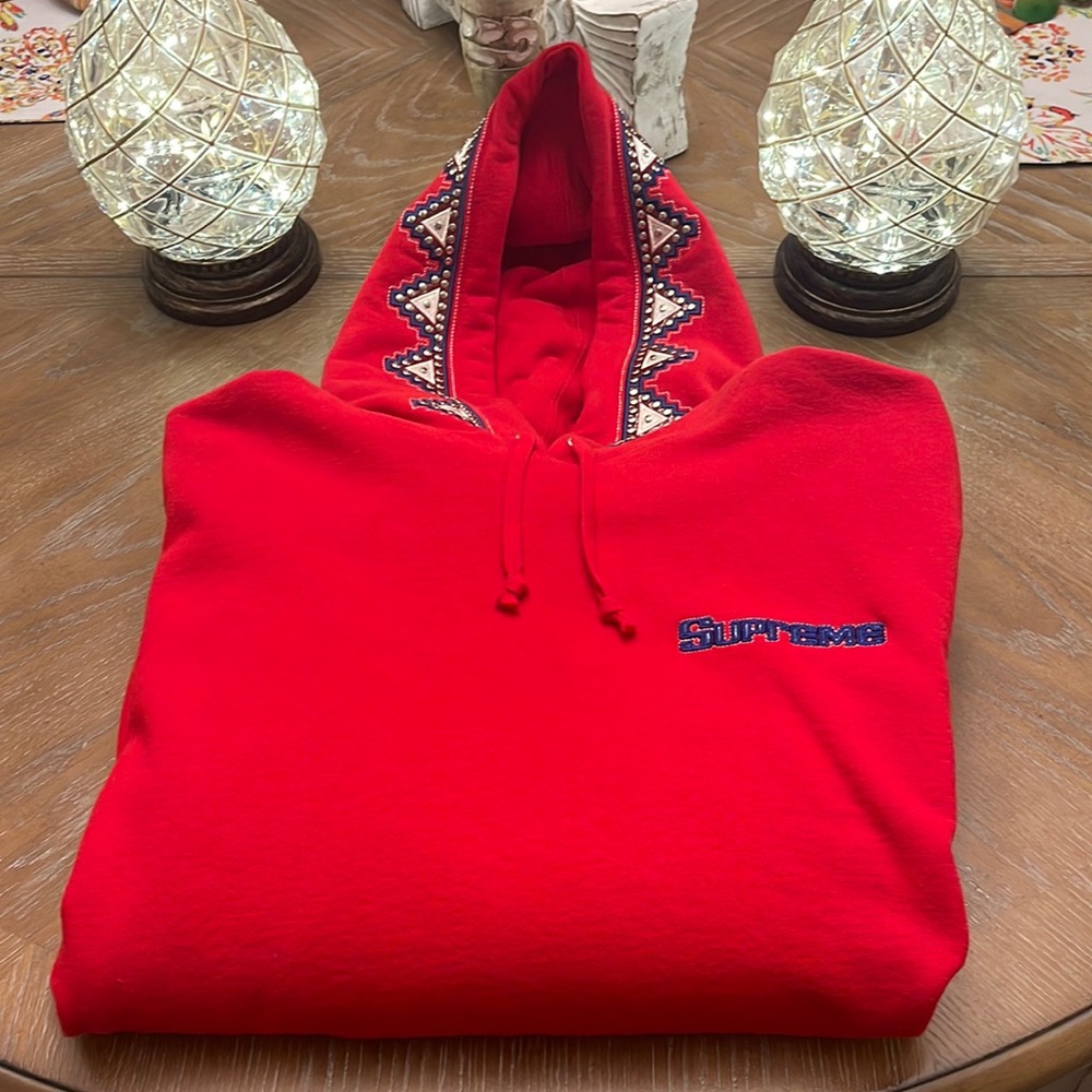 SUPREME HOODIE. Size Medium. Worn one time for 3 hours. Pristine condition